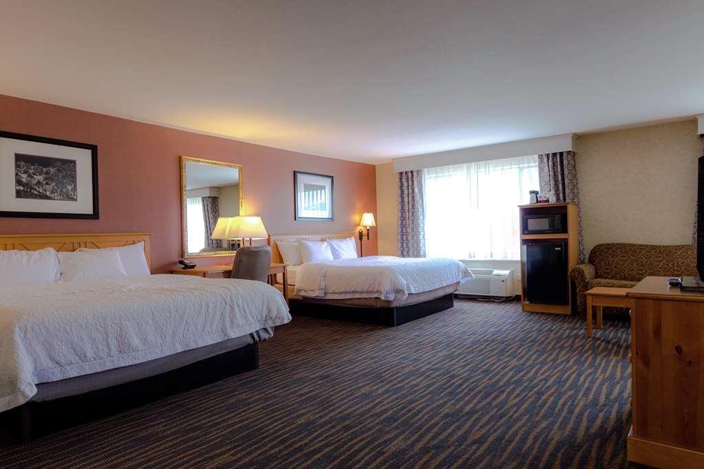 Hampton Inn & Suites Стімбоут-Спрінгс Номер фото