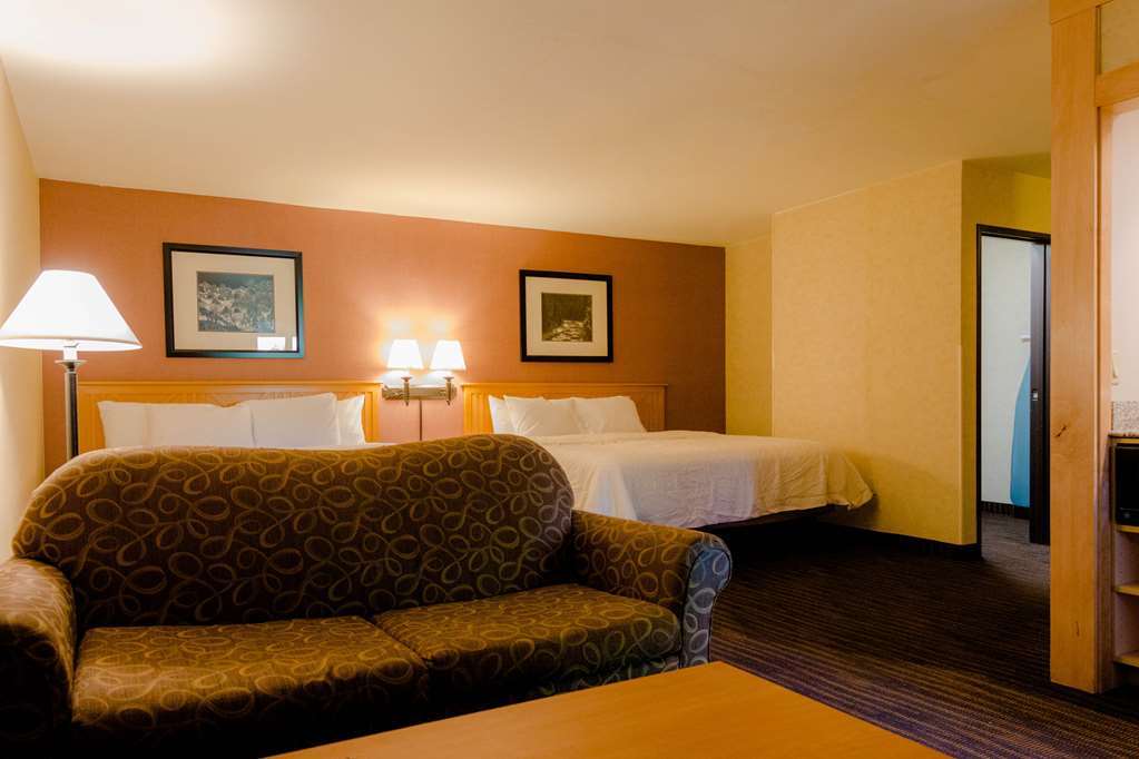 Hampton Inn & Suites Стімбоут-Спрінгс Номер фото