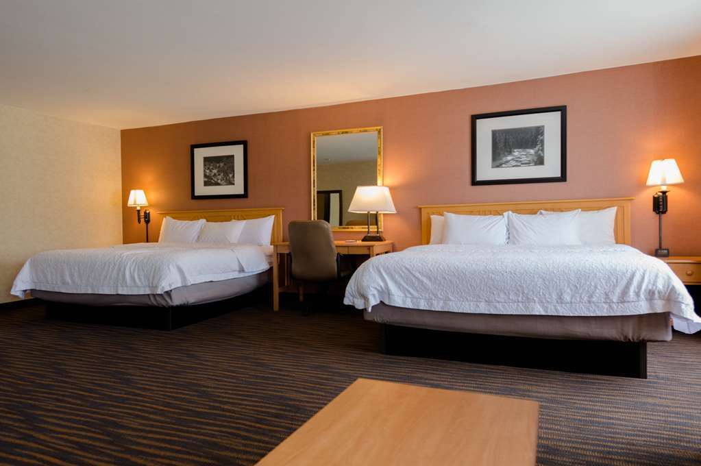 Hampton Inn & Suites Стімбоут-Спрінгс Номер фото