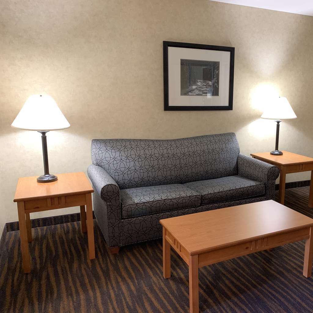 Hampton Inn & Suites Стімбоут-Спрінгс Номер фото